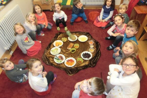 Lebensnah begeistert: gesundes Essen für Kinder Probieren darf jeder im Integrationskindergarten