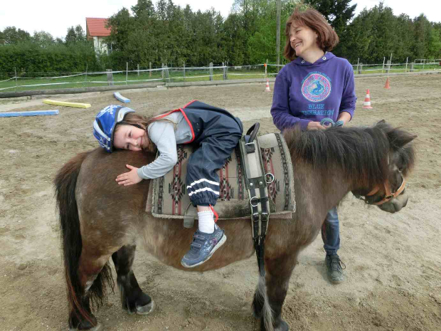 Reiten im Kindergarten: Selbstbewusstsein stärkt nicht nur Integrationskinder Reiten im Kindergarten: Selbstbewusstsein stärkt nicht nur Integrationskinder
